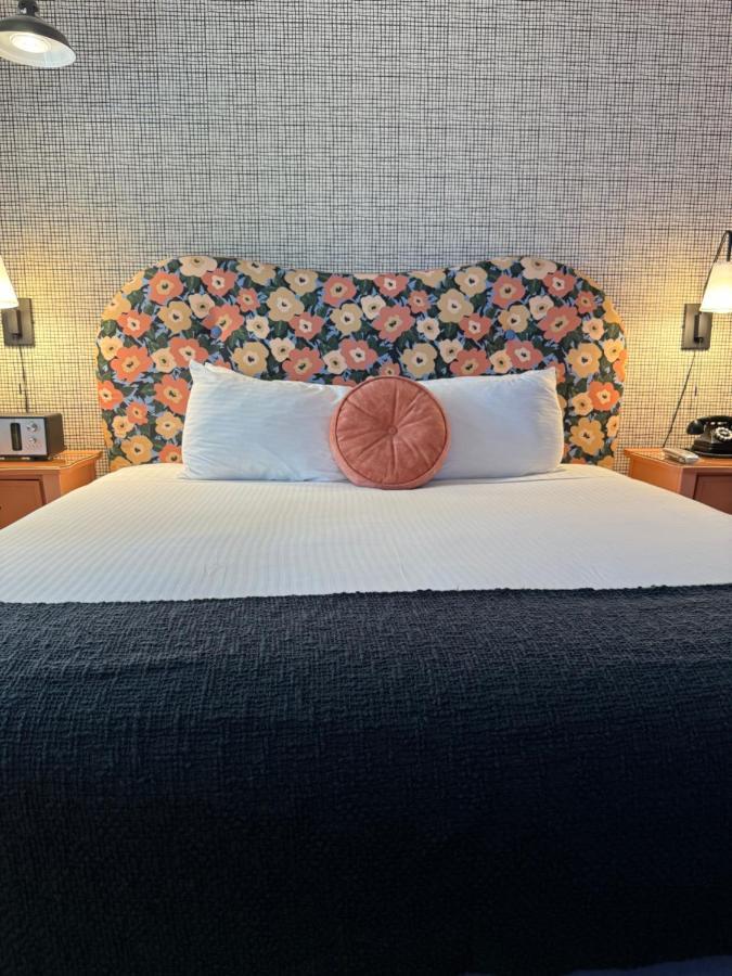 The Adler A Hollywood Hotel ลอสแอนเจลิส ภายนอก รูปภาพ